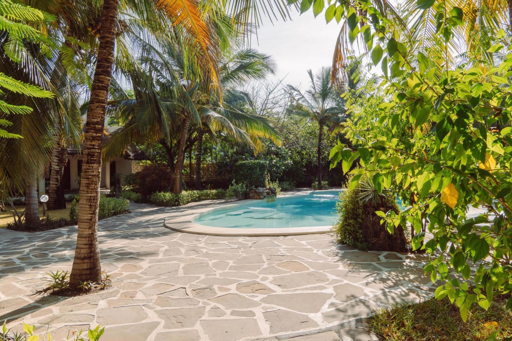 Baobab Village Watamu Exterior photo